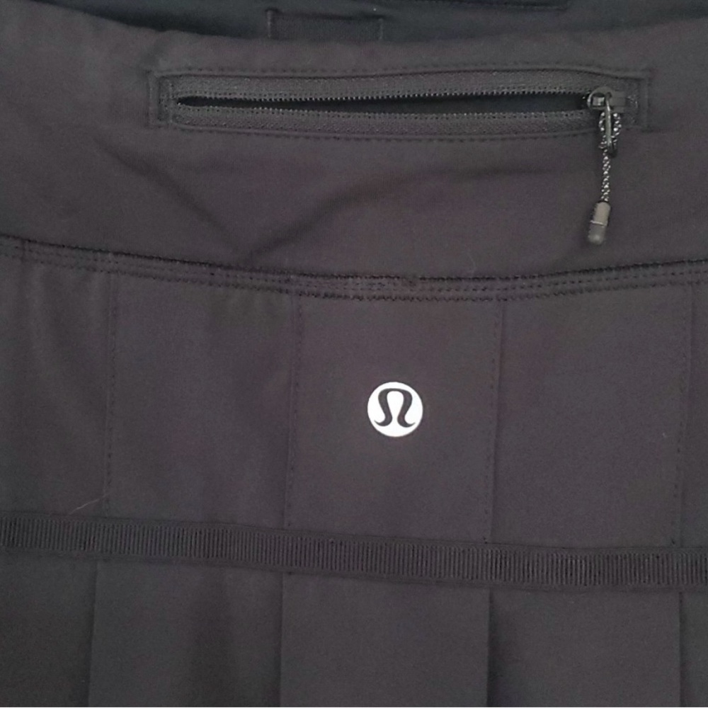 Lululemon Pace Setter Golf Tennis Skirt Skort Swift Pleated Black Gently loved